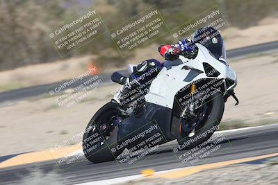 media/Oct-30-2025-Racers Edge (Thu) [[dabbdaf680]]/2-A Group/Session 5 (Turn 6)/